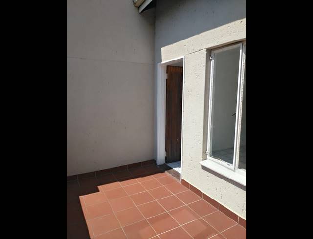 2 BEDROOM APARTMENT FOR SALE IN EDEN GLEN